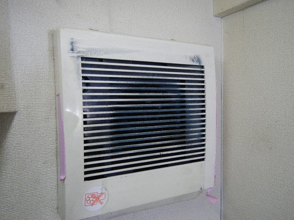 秘密の塗装ブースの修理: 東名川崎製作所（仮）