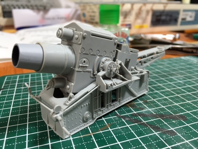 1/72 ドイツ自走臼砲”カール”大学選抜チーム風 その1: 東名川崎製作所