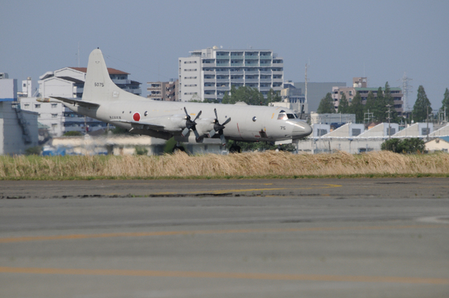 P-3C 着陸.jpg